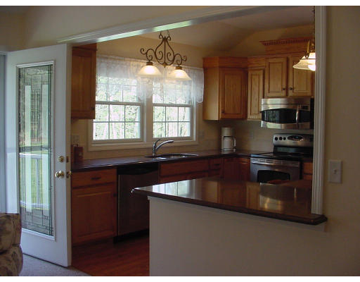 23 Loudville Road Easthampton, MA 01027 - Photo 11 of 11 Gallery Image 11