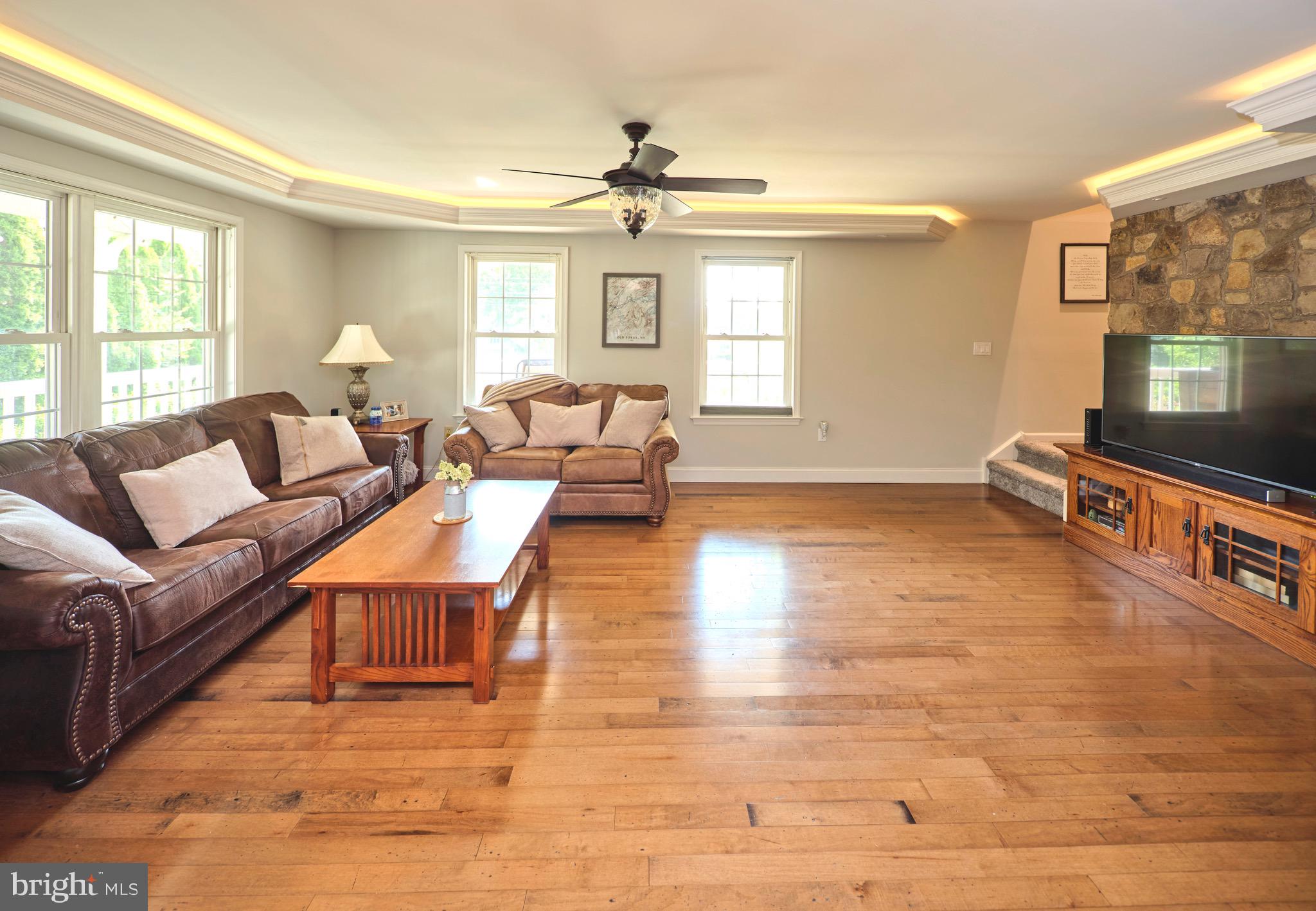 4865 Stump Road Pipersville, PA 18947 - Photo 16 of 26 Gallery Image 16