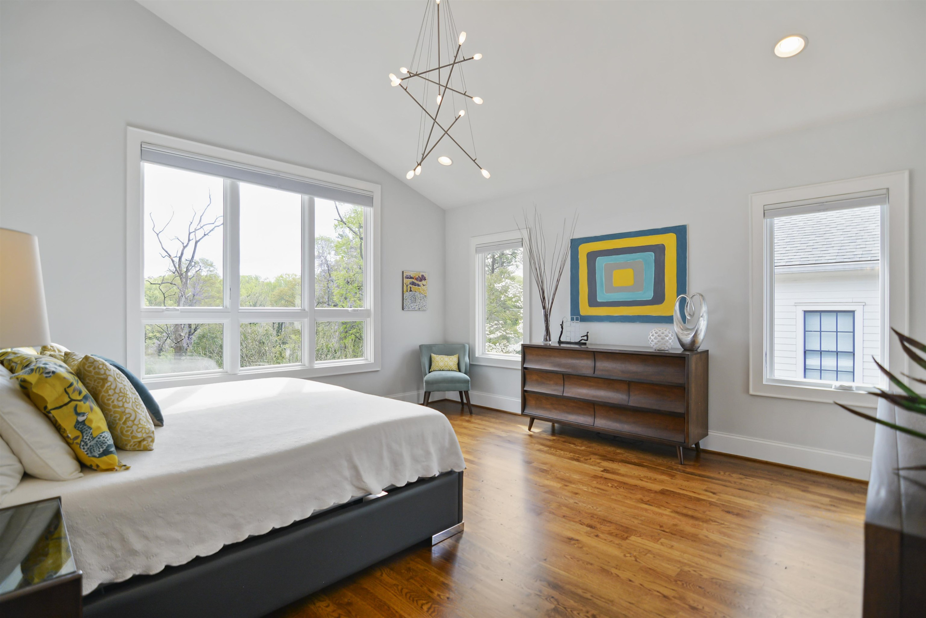 1012 Canterbury Road Raleigh, NC 27607 - Photo 18 of 51 Photo 18