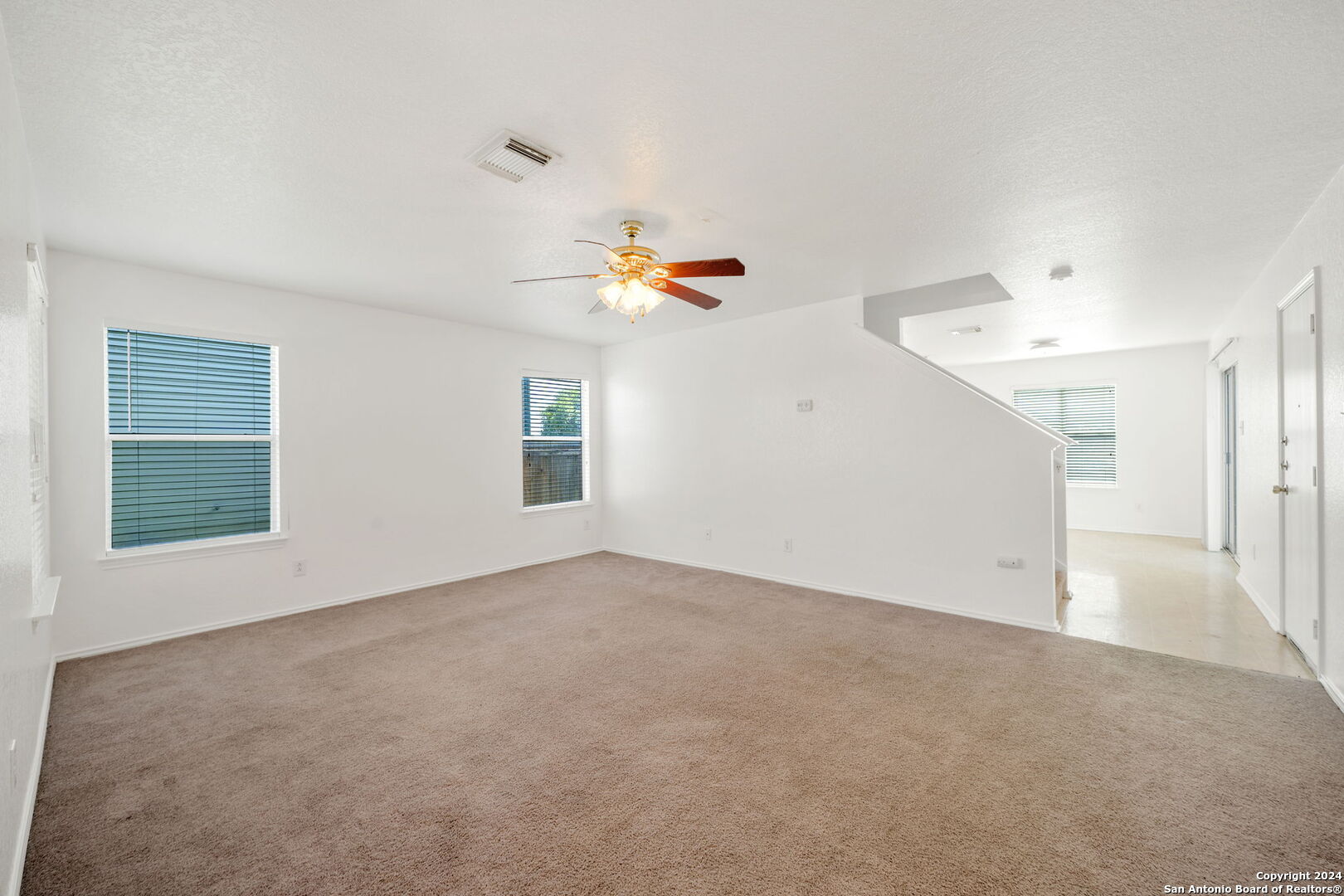 7 Kenrock Ridge San Antonio, TX 78254 - Photo 3 of 19