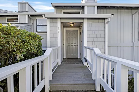 $595,000 | 2271 Clearview Circle, Benicia, CA 94510