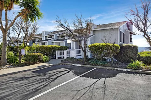 $595,000 | 2271 Clearview Circle, Benicia, CA 94510