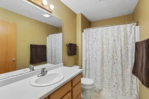 $400,000 | 606 Garfield Avenue, Evansville, WI 53536