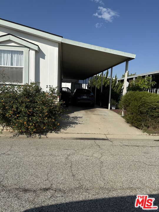 2601 East Victoria Street, Unit 231 Rancho Dominguez, CA 90220 - Photo 2 of 2