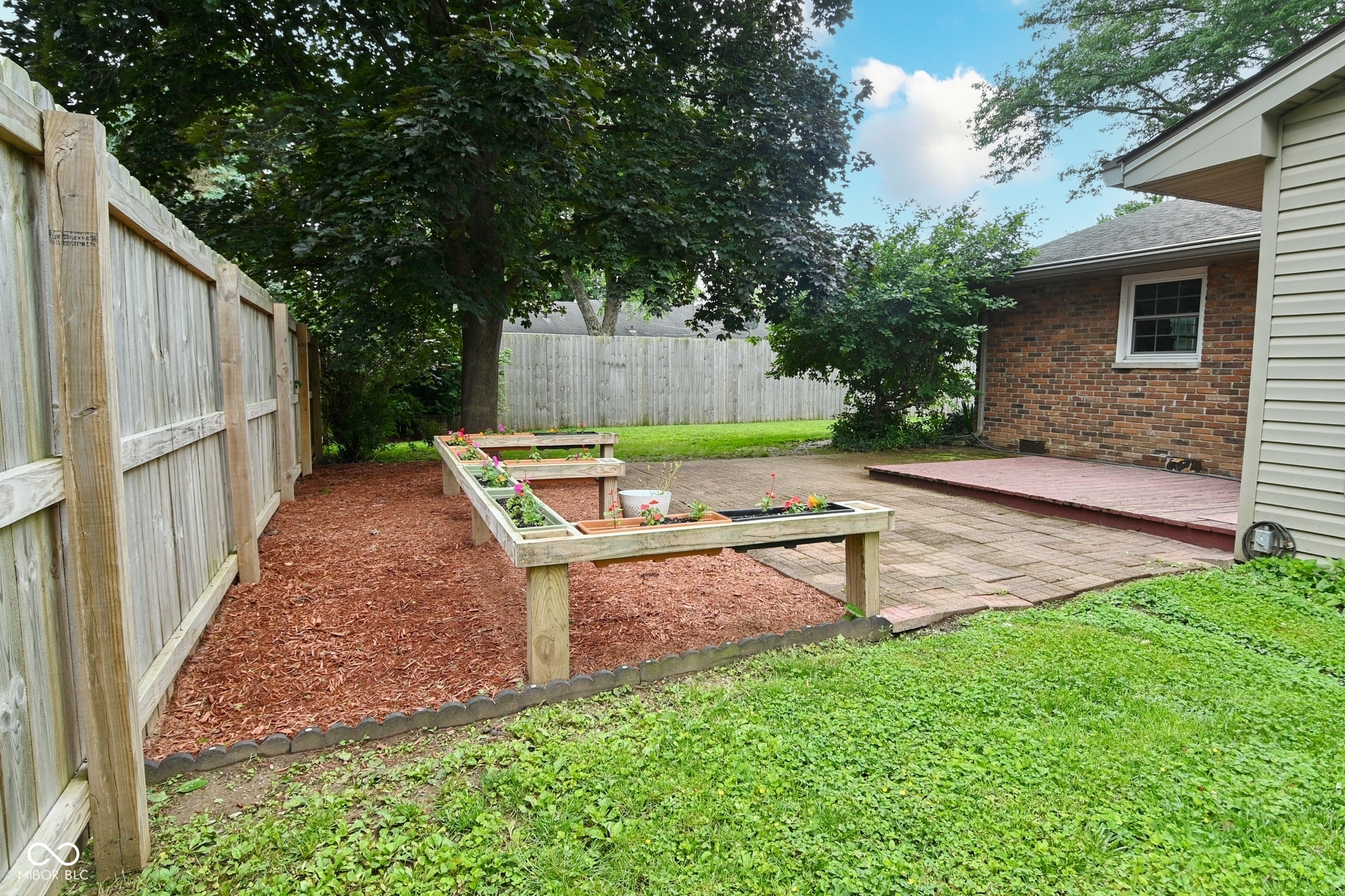 3435 Heritage Road Columbus, IN 47203 - Photo 27 of 31