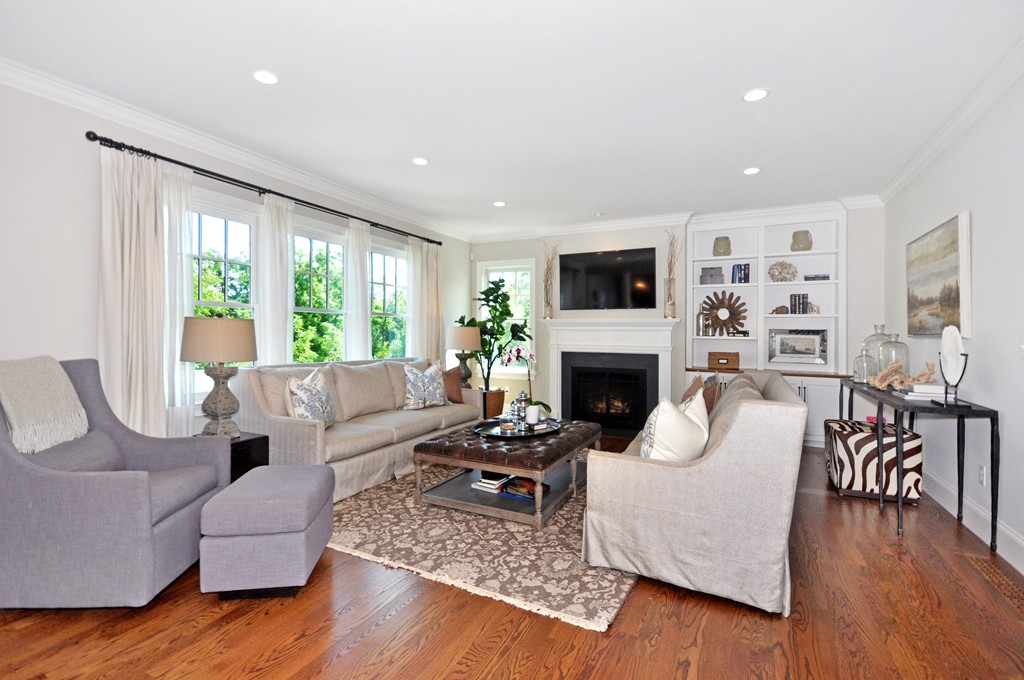 281 Monsen Road Concord, MA 01742 - Photo 5 of 30