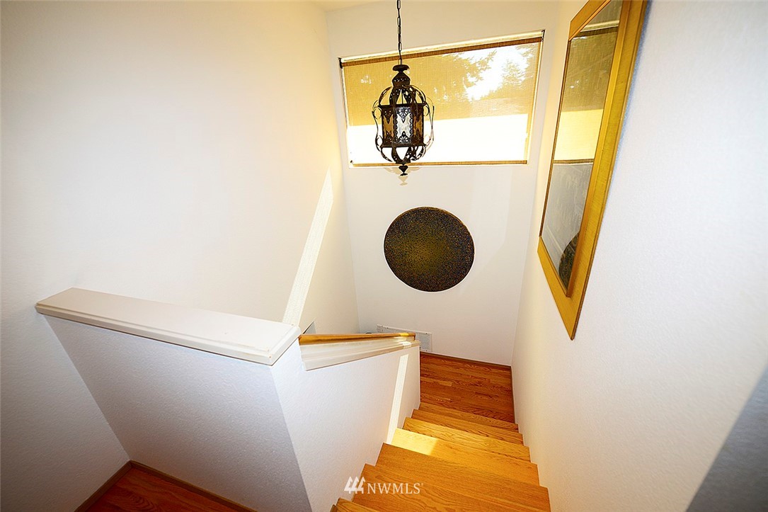 8912 238th Street Southwest, Unit 8 Edmonds, WA 98026 - Photo 10 of 19 Gallery Image 10