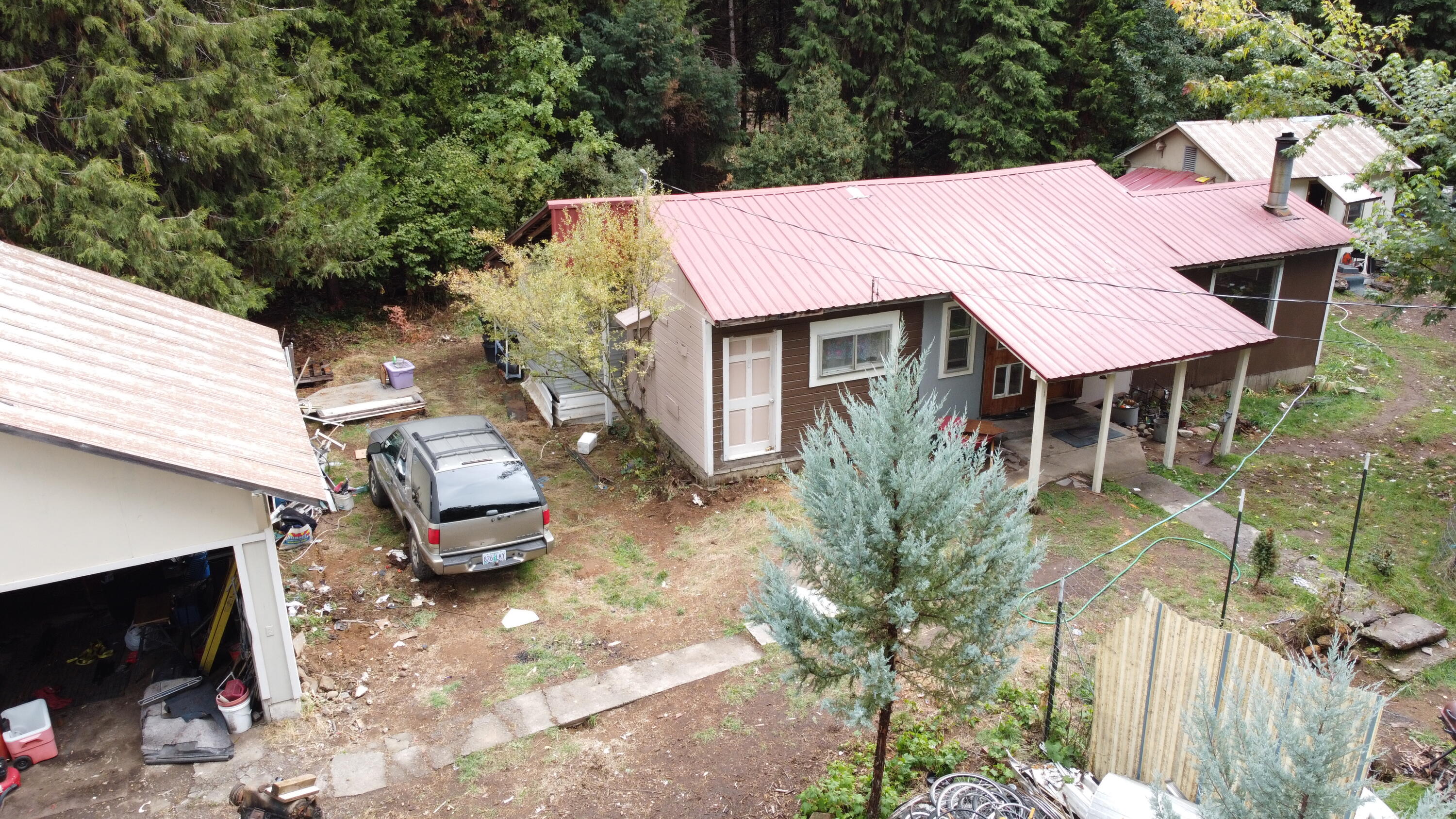 352 Red Blanket Road Prospect, OR 97536 - Photo 2 of 21 Front of house