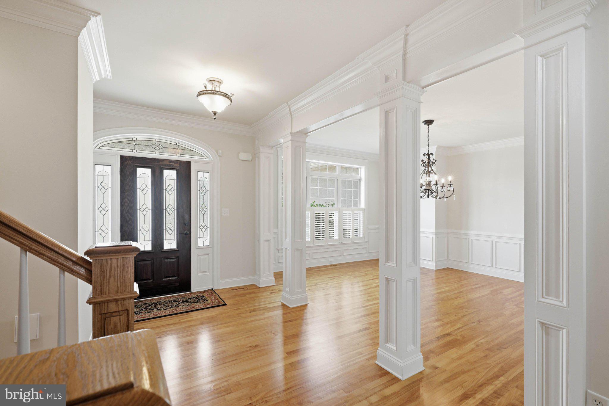 340 Royal Hunt Way Lititz, PA 17543 - Photo 5 of 65 Foyer
