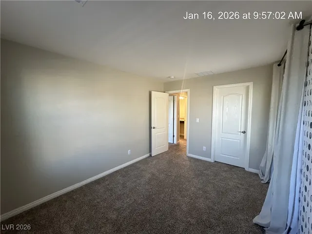 $2,000 | 7535 Earnshaw Avenue, Las Vegas, NV 89179