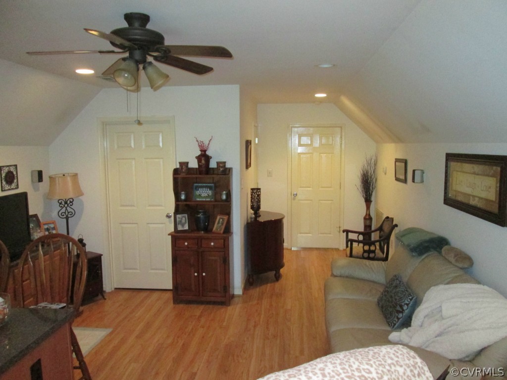 7215 Kenthurst Road Lanexa, VA 23089 - Photo 18 of 19 Gallery Image 18
