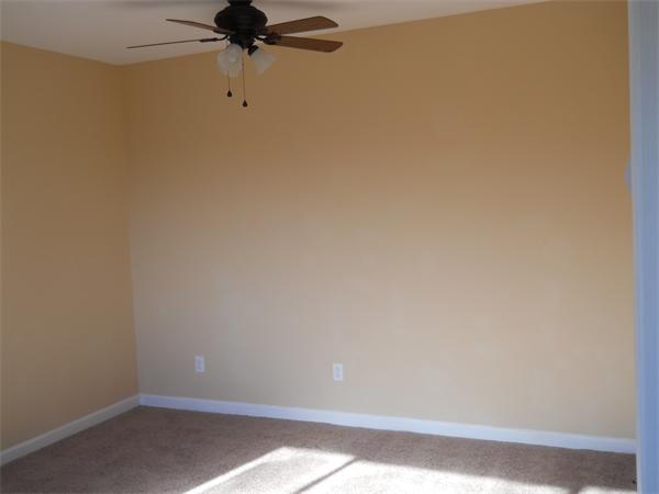 57 Barrison Street Springfield, MA 01109 - Photo 5 of 19