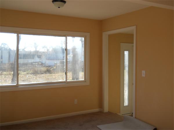 57 Barrison Street Springfield, MA 01109 - Photo 6 of 19