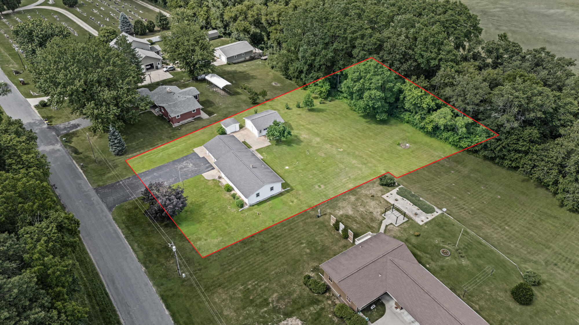 W24686 Park Road Trempealeau, WI 54661 - Photo 40 of 44 40_dji_20260616155549_0043_d_addon_pl