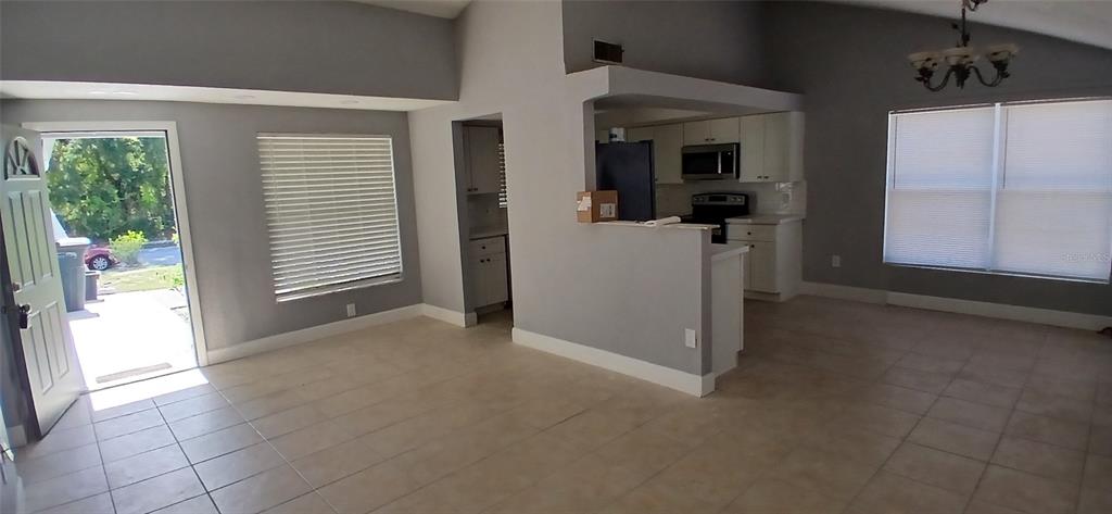 1019 Peninsula Road Tarpon Springs, FL 34689 - Photo 2 of 33