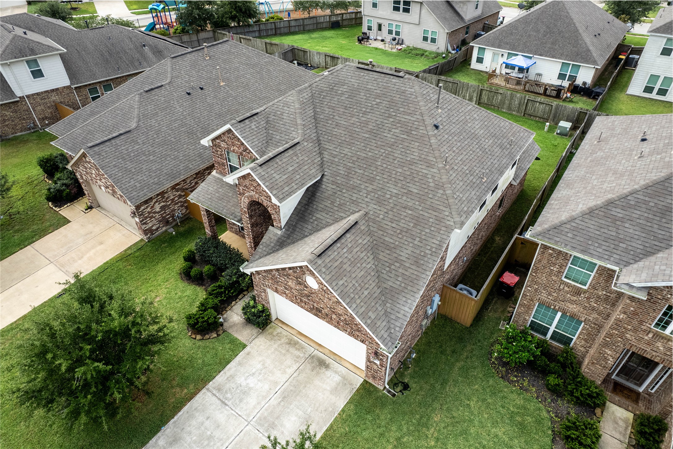 2318 Red Slate Drive Rosharon, TX 77583 - Photo 35 of 41