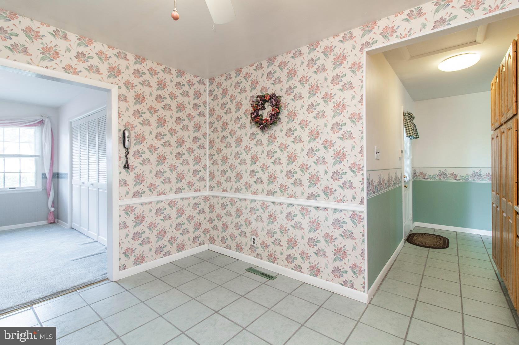 740 Locust Road Warminster, PA 18974 - Photo 12 of 34
