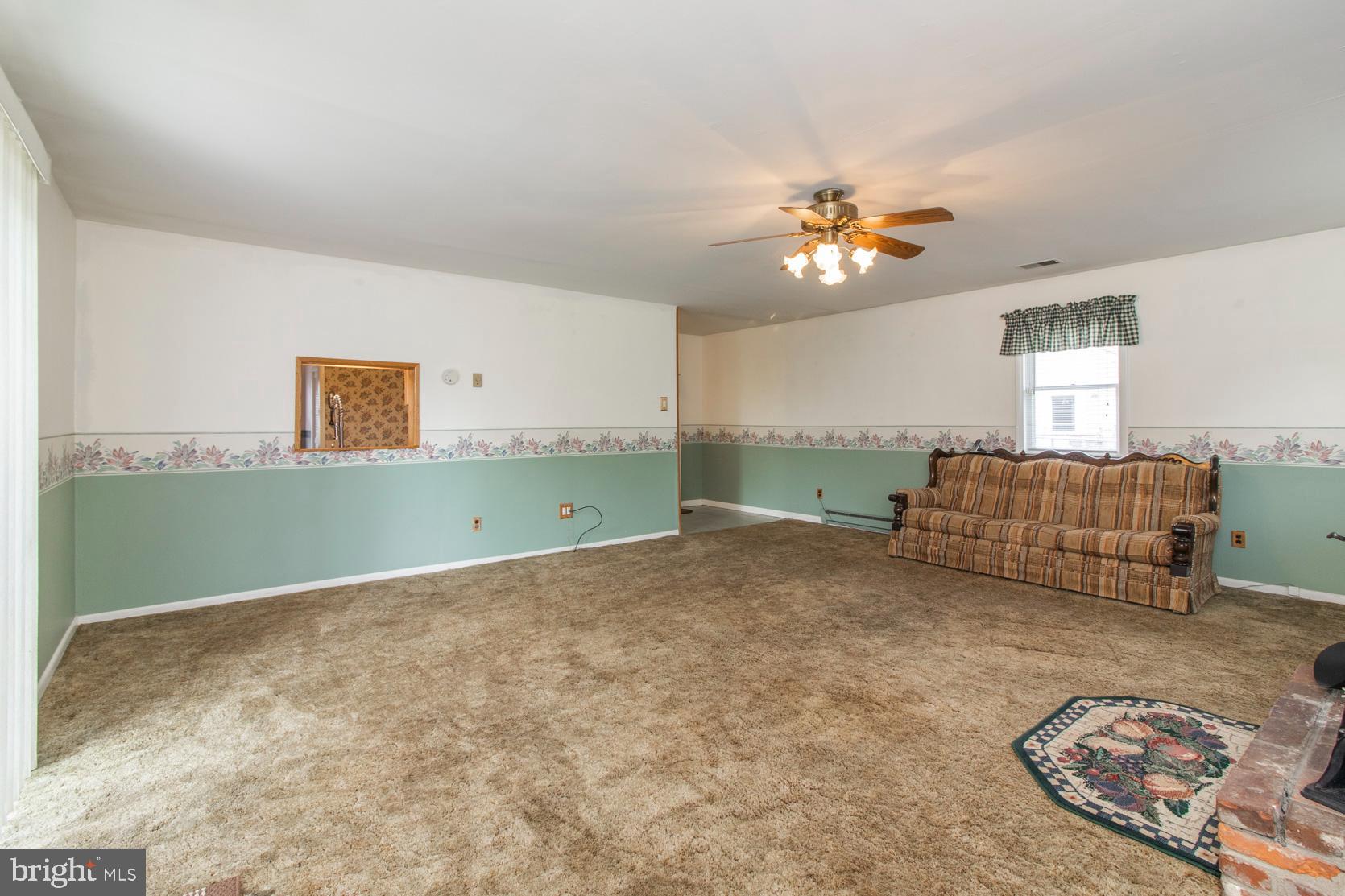 740 Locust Road Warminster, PA 18974 - Photo 16 of 34