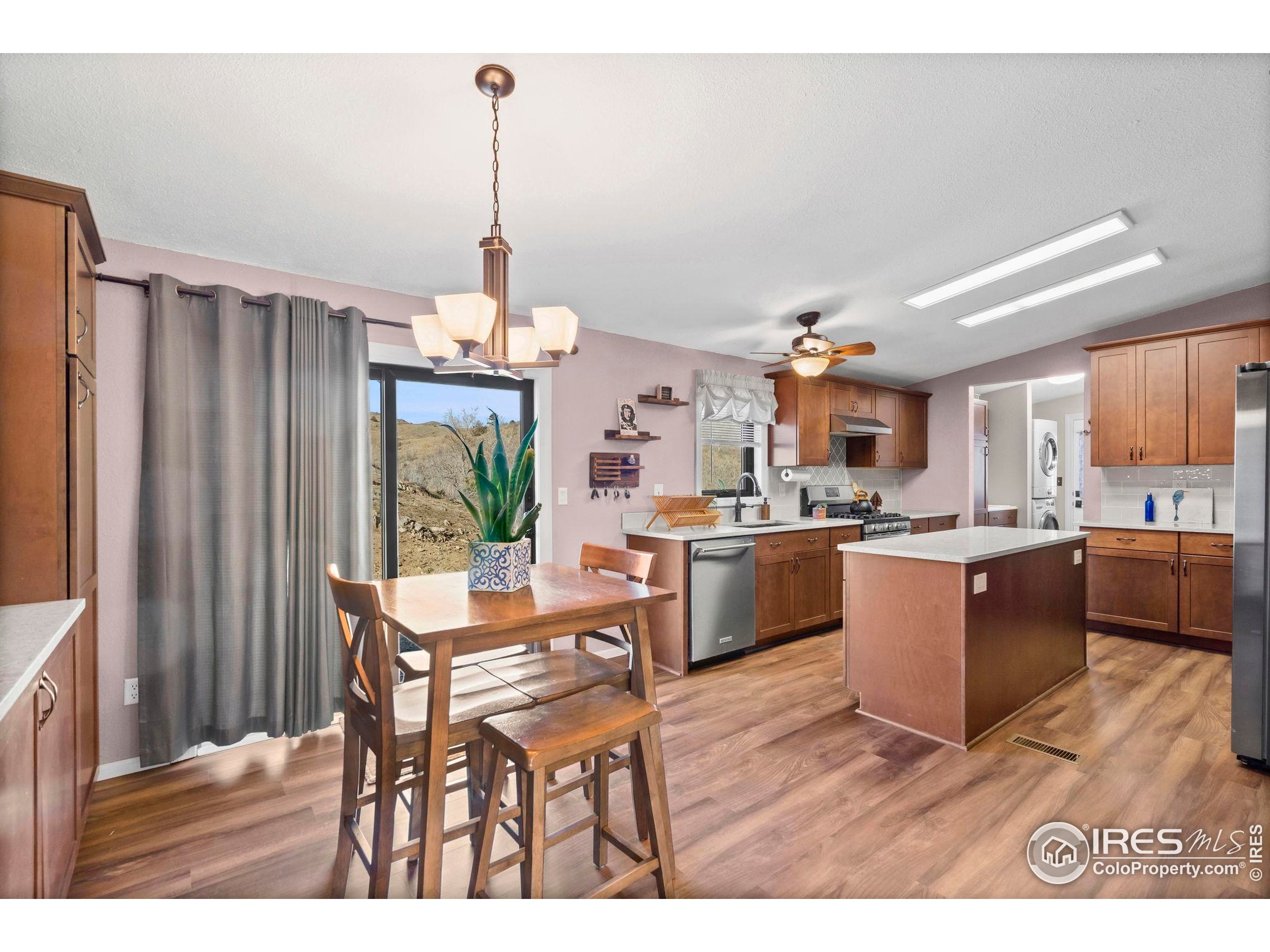 90 Redtail Ridge Way Bellvue, CO 80512 - Photo 18 of 45