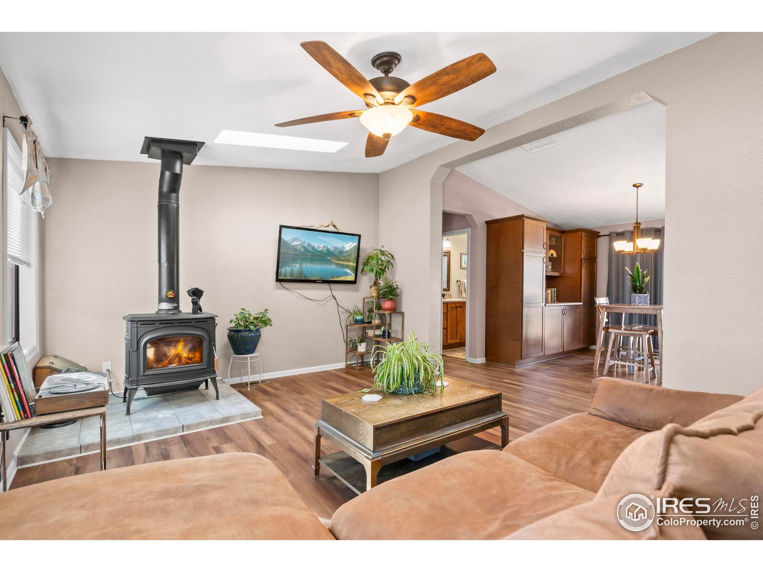 90 Redtail Ridge Way Bellvue, CO 80512 - Photo 6 of 45