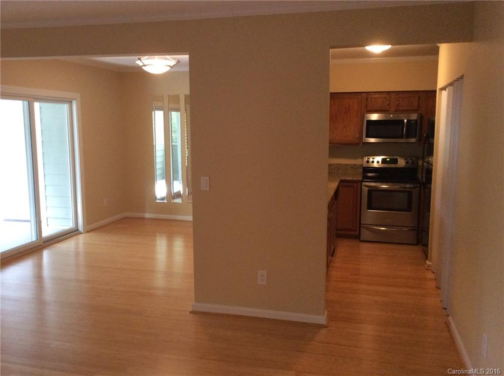 19905 Henderson Road, Unit D Cornelius, NC 28031 - Photo 4 of 23 Gallery Image 4