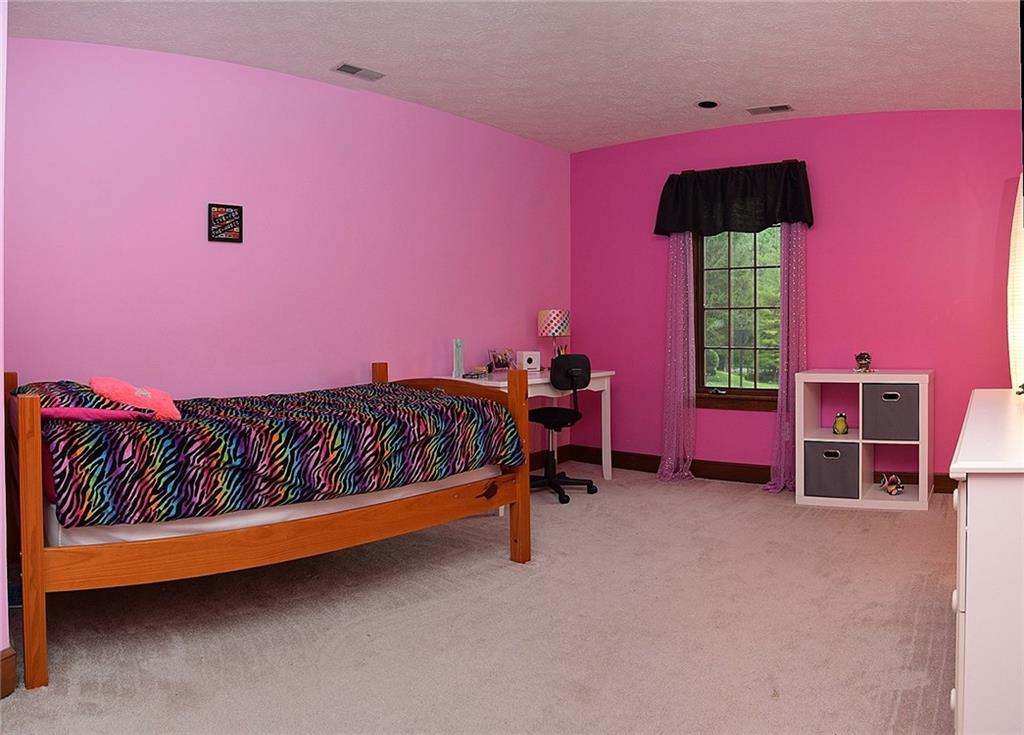 9687 Decatur Drive Indianapolis, IN 46256 - Photo 20 of 39 Gallery Image 20