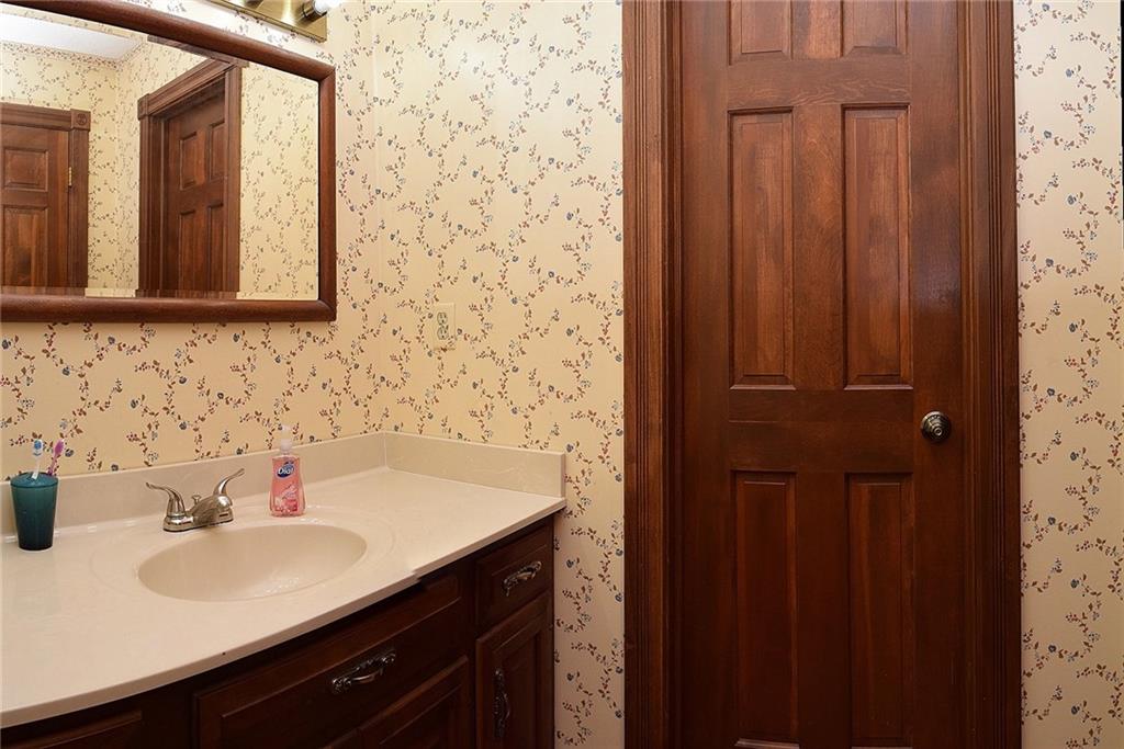 9687 Decatur Drive Indianapolis, IN 46256 - Photo 23 of 39 Gallery Image 23
