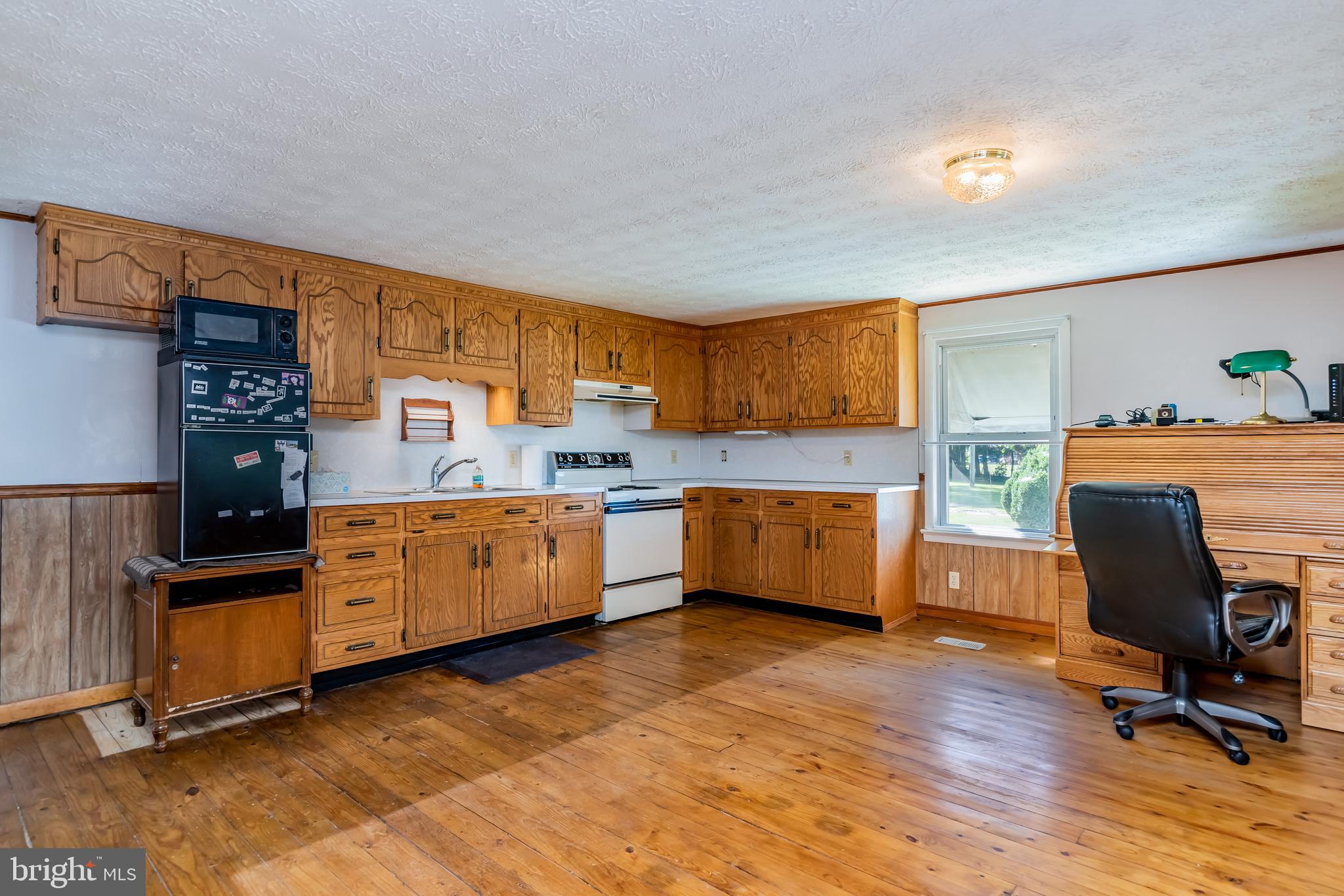 250 Warm Spring Road Chambersburg, PA 17202 - Photo 5 of 20