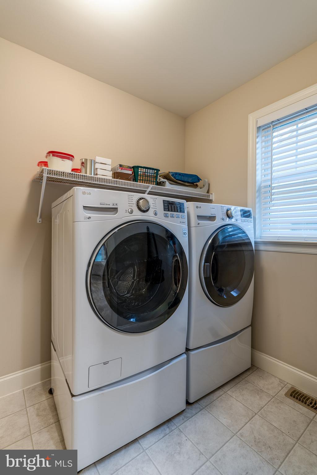 1400 Limestone Ridge Landisville, PA 17538 - Photo 31 of 50 a utility room with dryer and washer