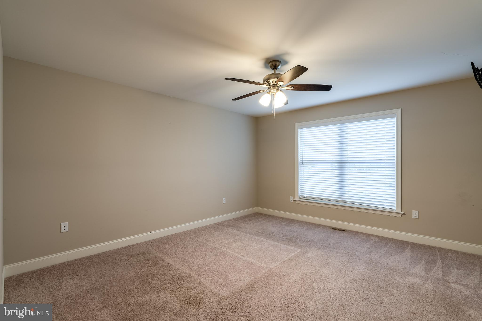 1400 Limestone Ridge Landisville, PA 17538 - Photo 33 of 50 an empty room with a window