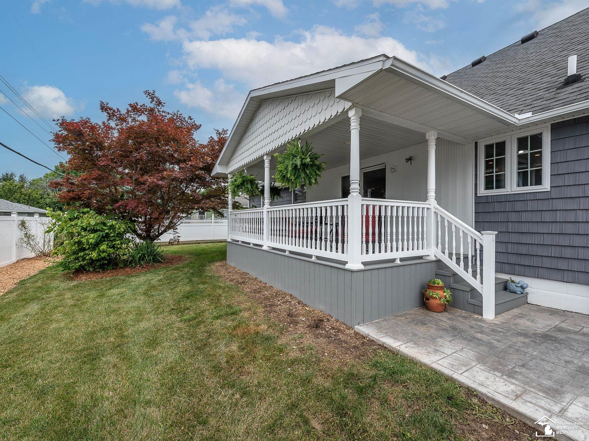 4369 Dixon Road Newport, MI 48166 - Photo 32 of 44 50147039-38fb2d69-8037-4b85-b1d0-834cfb92d39f.JPG