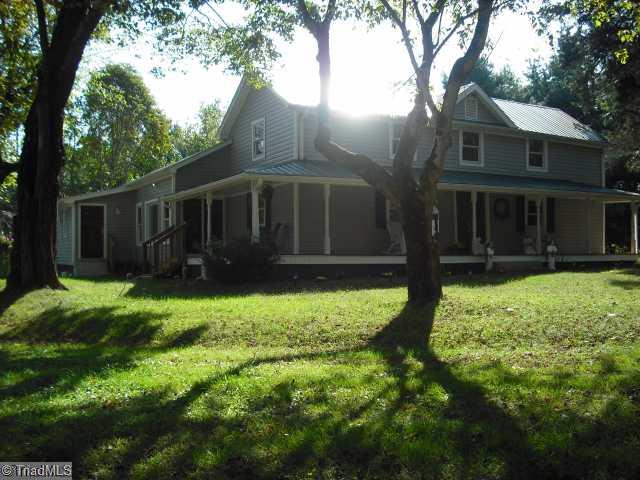271 Moser Road King, NC 27021 - Photo 2 of 16 Exterior Front.