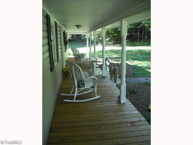 271 Moser Road King, NC 27021 - Photo 5 of 16 Patio/Deck.