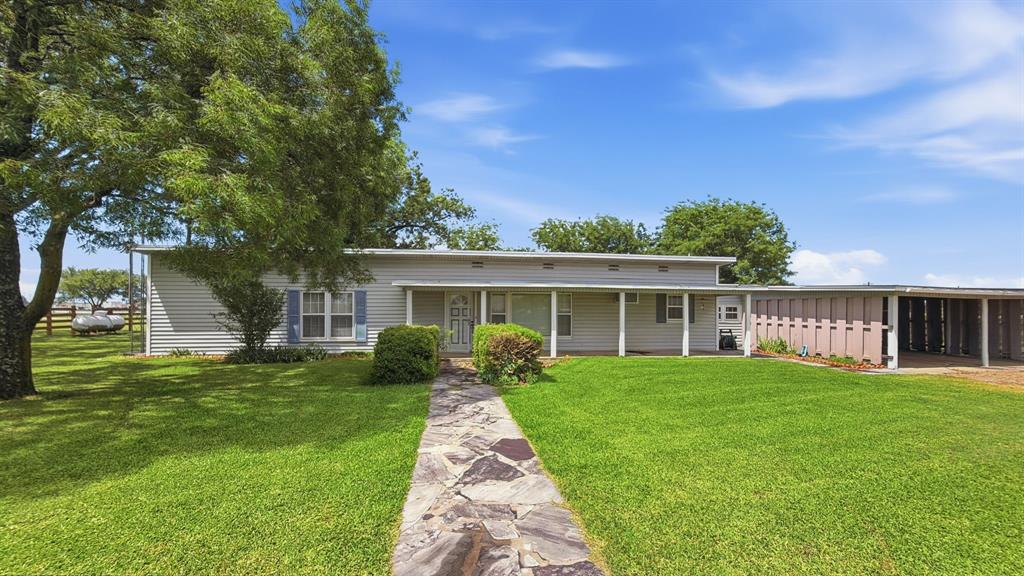 59 Noland Road Whitesboro, TX 76273 - Photo 1 of 26