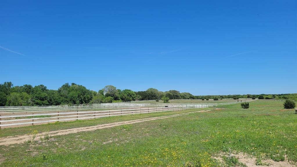 3164 Clater Powell Road Waco, TX 76705 - Photo 11 of 37