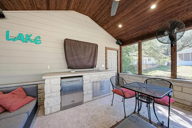 $895,000 | 1113 County Road 132B, Kingsland, TX 78639