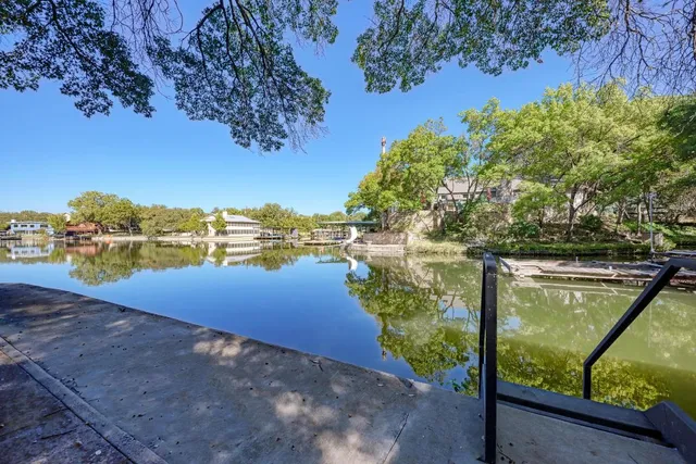 $895,000 | 1113 County Road 132B, Kingsland, TX 78639