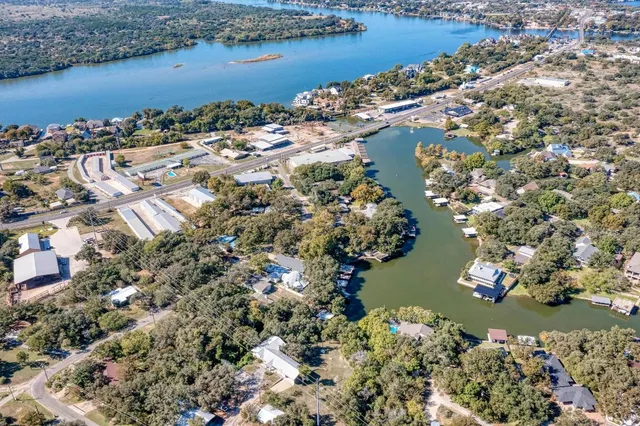 $895,000 | 1113 County Road 132B, Kingsland, TX 78639