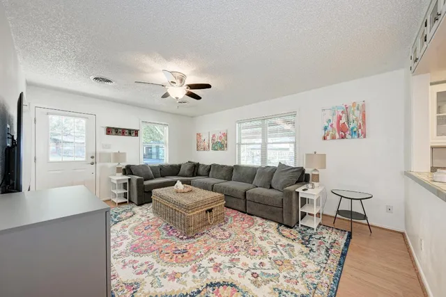 $895,000 | 1113 County Road 132B, Kingsland, TX 78639