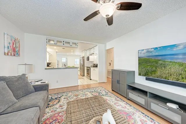 $895,000 | 1113 County Road 132B, Kingsland, TX 78639