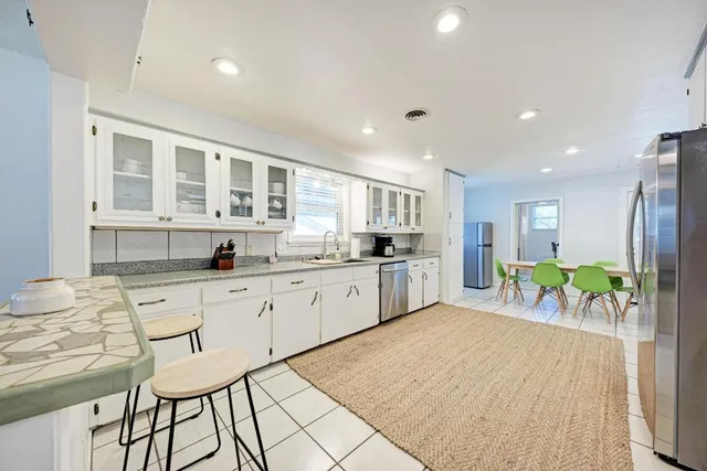 $895,000 | 1113 County Road 132B, Kingsland, TX 78639