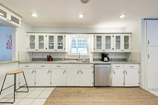 $895,000 | 1113 County Road 132B, Kingsland, TX 78639