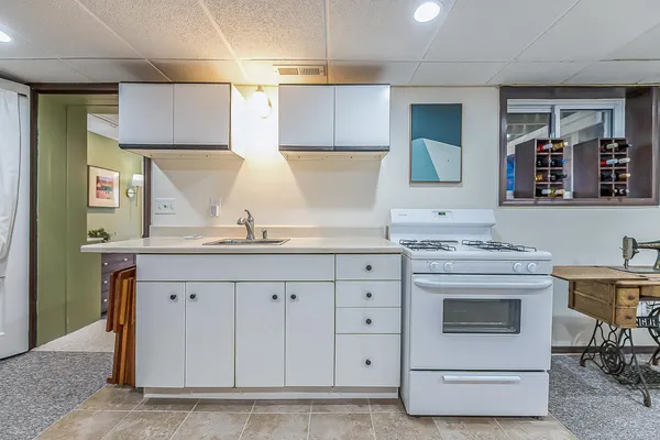 $800,000 | 4080 Joanne Court, Ann Arbor, MI 48103