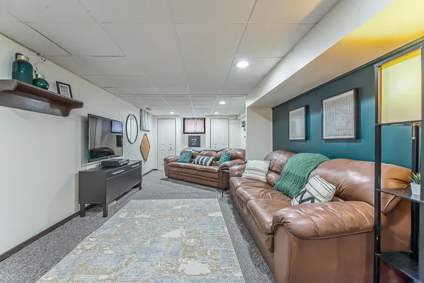 $800,000 | 4080 Joanne Court, Ann Arbor, MI 48103