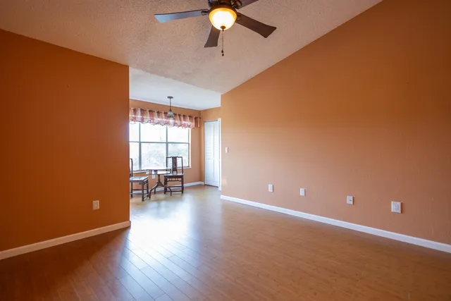 $1,650 | 1401 Village Boulevard, Unit 133, West Palm Beach, FL 33409