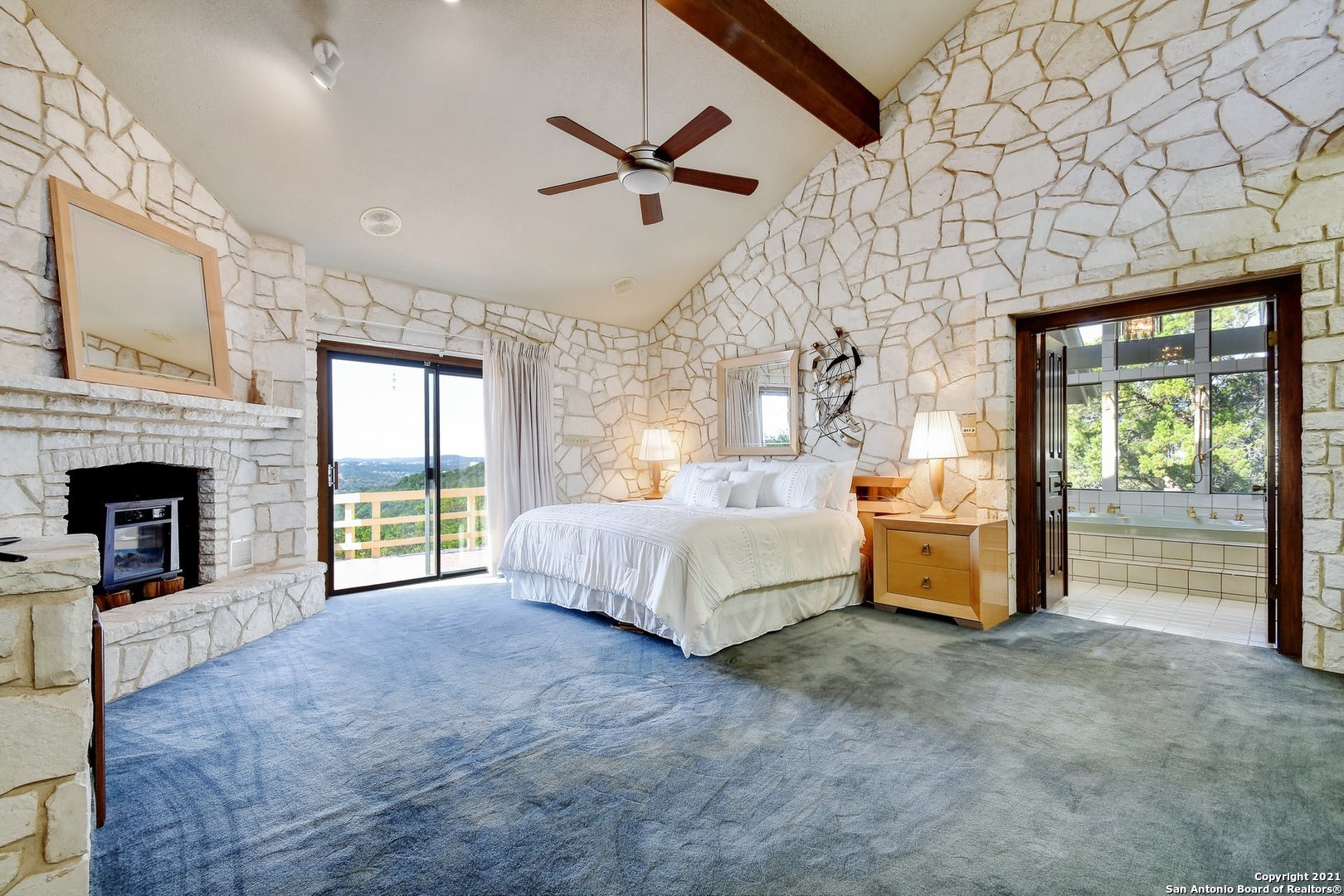 17050 Sunridge Point Helotes, TX 78023 - Photo 23 of 50