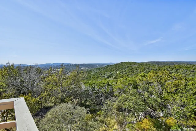 $1,500,000 | 17050 Sunridge Point, Helotes, TX 78023