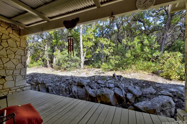 $1,500,000 | 17050 Sunridge Point, Helotes, TX 78023