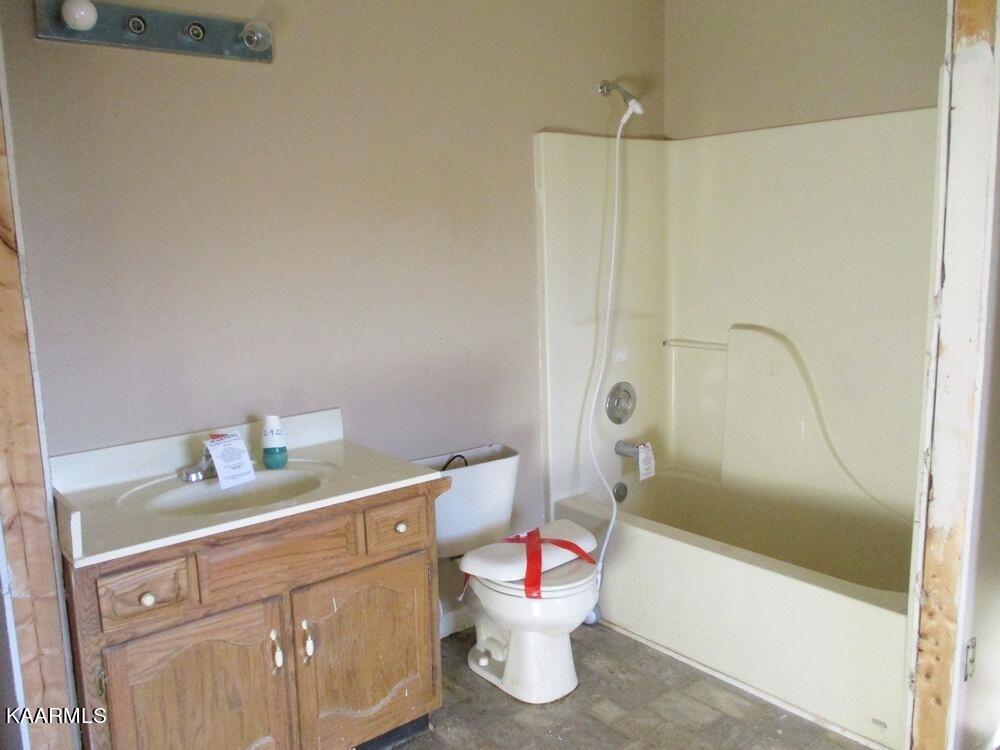 594 South Hunter Bend Road Decatur, TN 37322 - Photo 6 of 11 bath 1