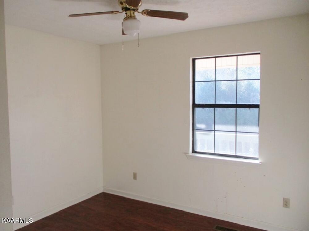 594 South Hunter Bend Road Decatur, TN 37322 - Photo 7 of 11 bedroom 2